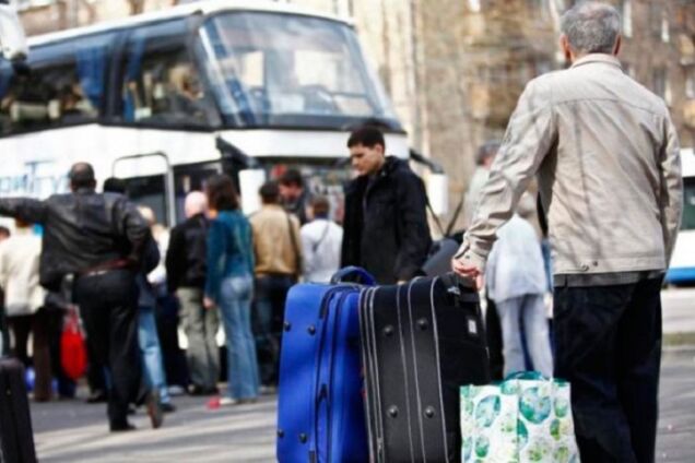 За 300 метров по 2 тысячи гривен: на украинско-польской границе обдирают заробитчан