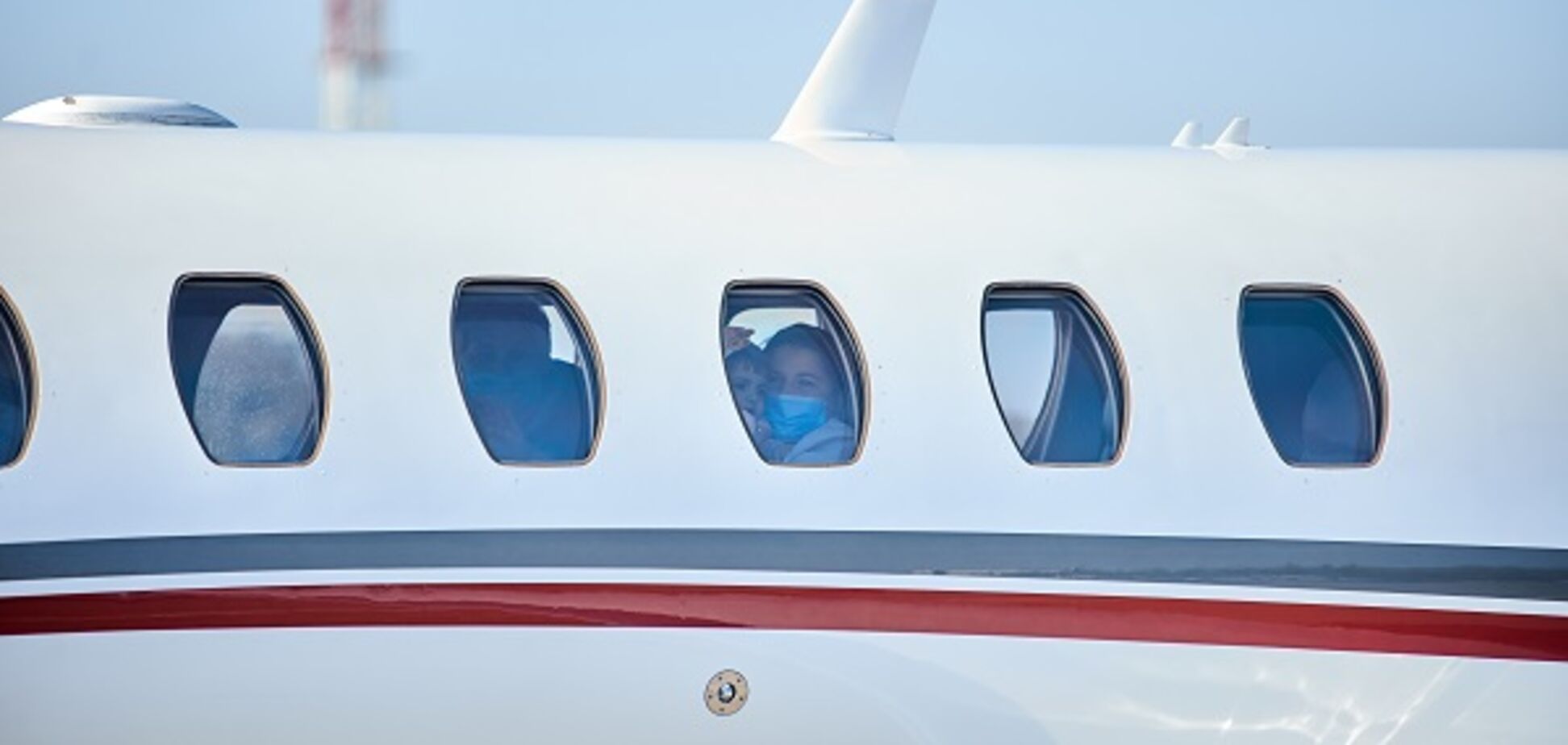 Власти разрешили вылет спецсамолету с маленькой украинкой на операцию в Италию