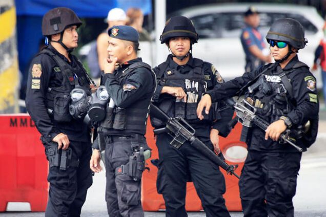 Полиция Филиппин застрелила нарушителя карантина