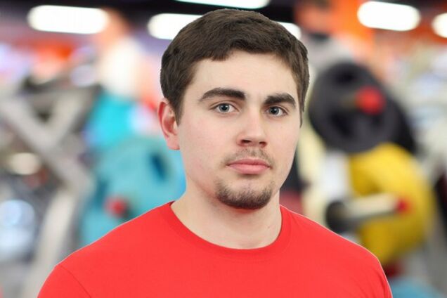 Выяснилась личность переплывшего Днепр нарушителя карантина. Фото спортсмена