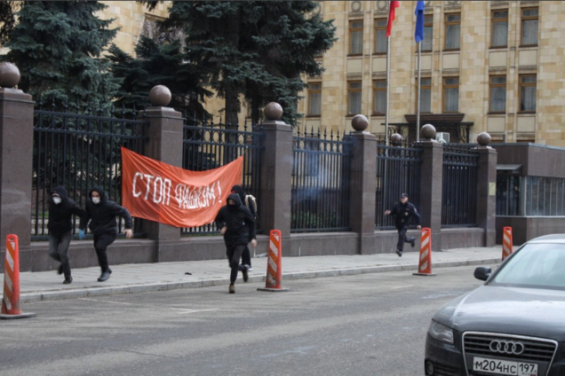 Нападение на посольство Чехии в Москве