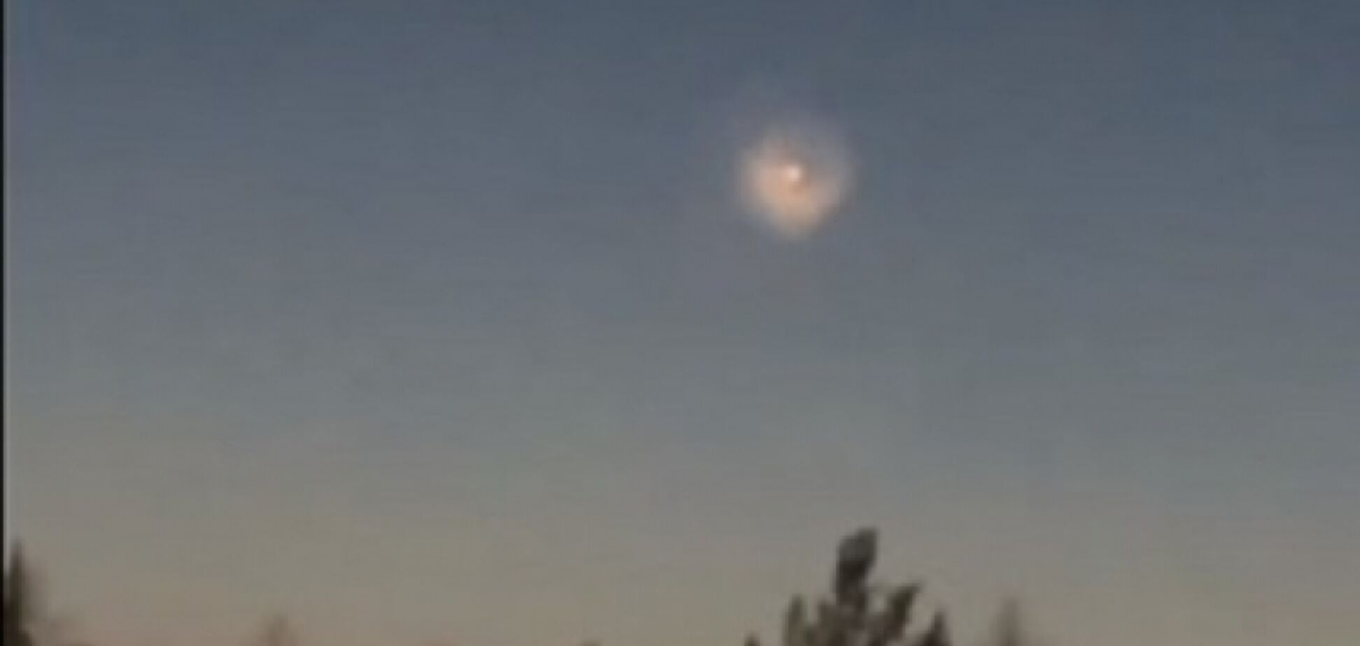 НЛО у формі пончика зняли в небі над Одесою (ілюстрація)