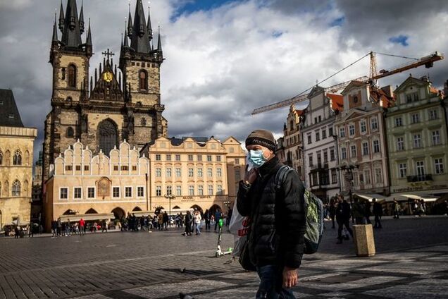 Чехія і Данія вирішили пом'якшити карантин
