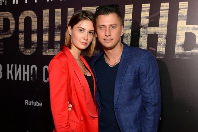 Муцениеце разделась на камеру после развода с Прилучным. Фото