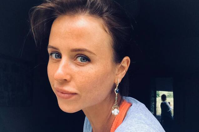 Зірка 'Татусевих дочок' Карпович вразила мережу фото без білизни