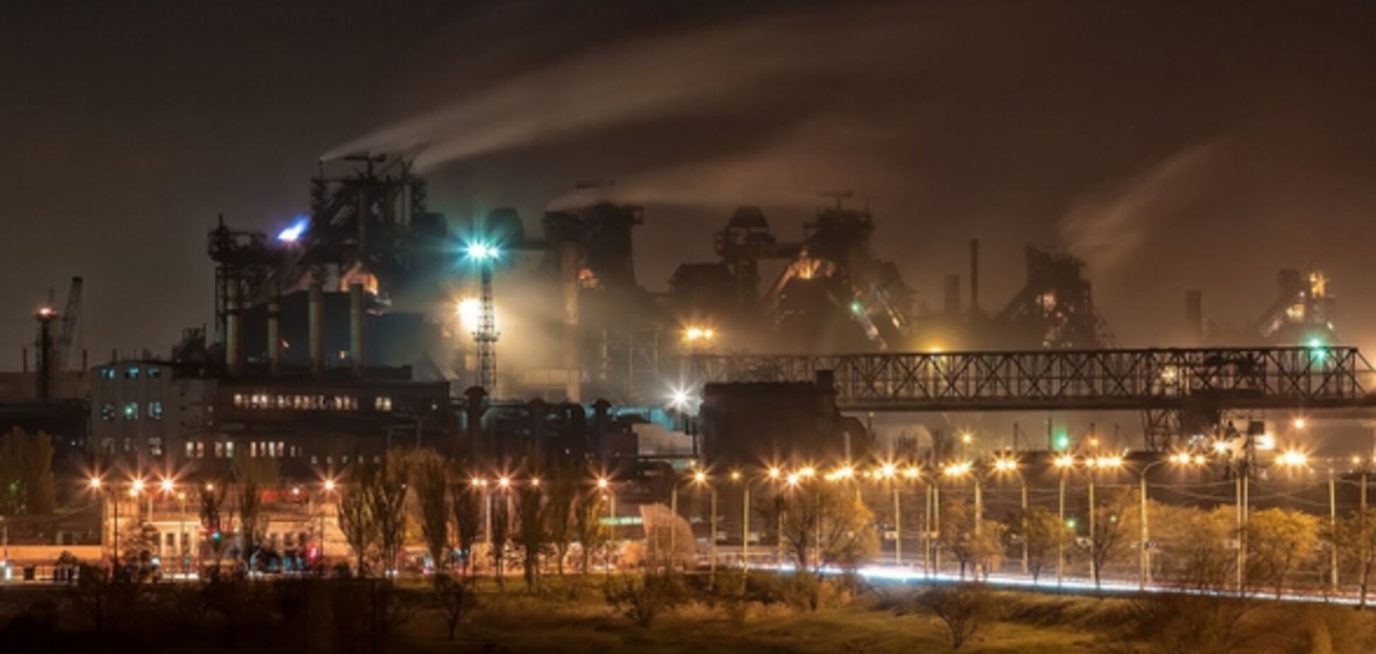 В Каменском на заводе прогремел мощный взрыв: что случилось