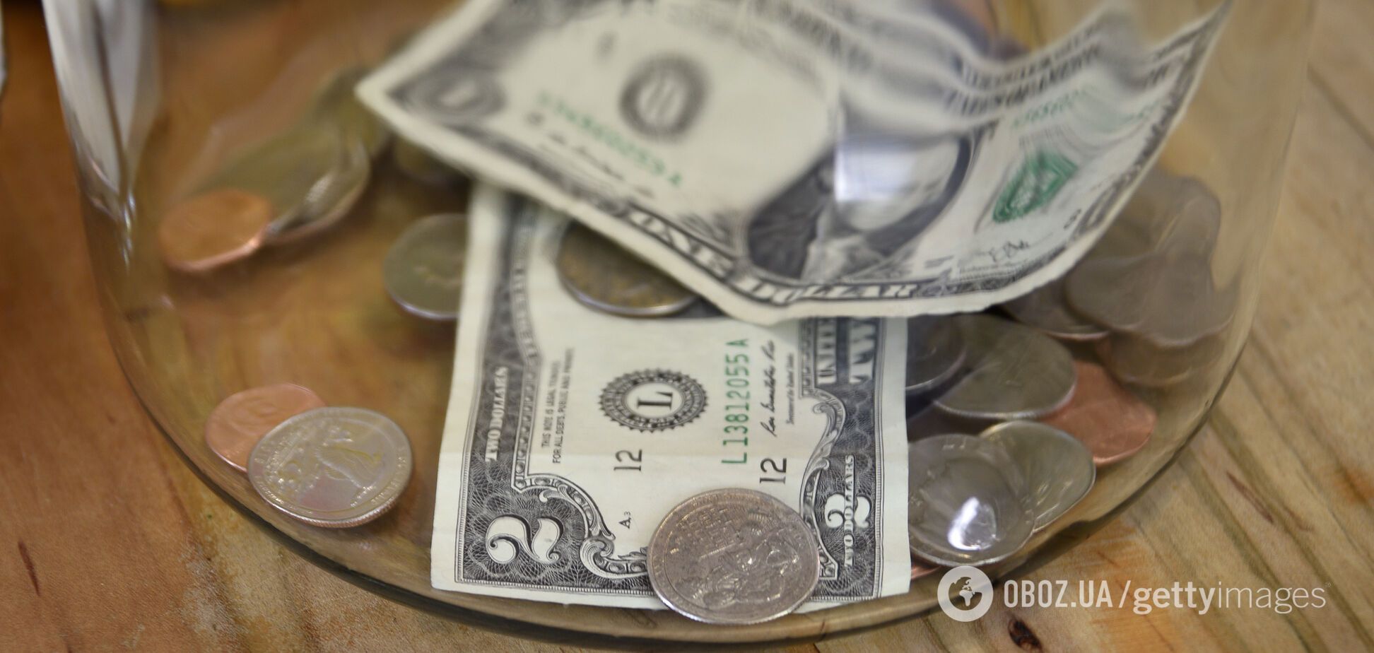 Долар розвернувся на 180 градусів і встановився на новій позначці: курс валют на 9 квітня в Україні