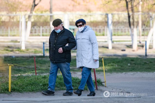 Долго лечились дома: стали известны подробности смерти от COVID-19 в Черновицкой области