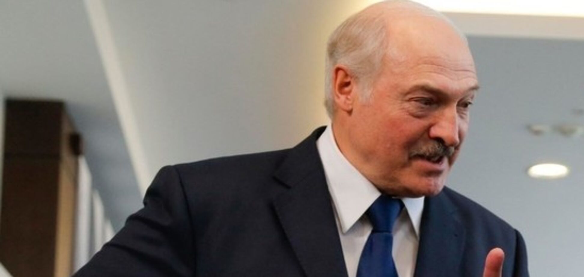 Как Лукашенко манипулирует новостями о коронавирусе
