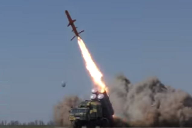 Росію попередили про потужність українських ракет "Нептун": з'явилося видовищне відео
