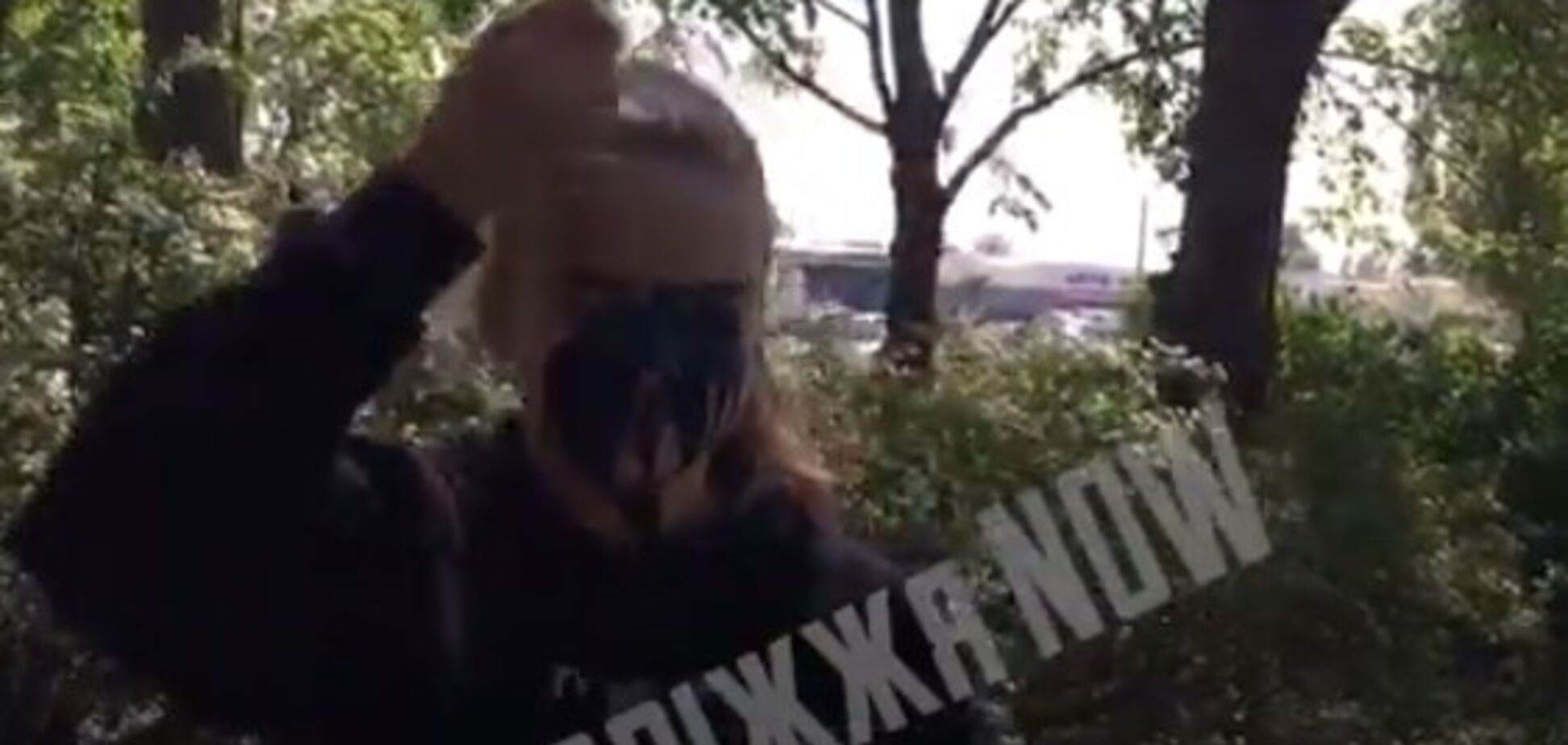 У Запоріжжі жорстко покарали підлітків за прапор України. Фото й відео