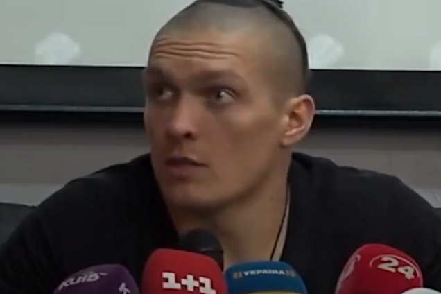 Показано, как менялись слова Усика про Крым и Россию