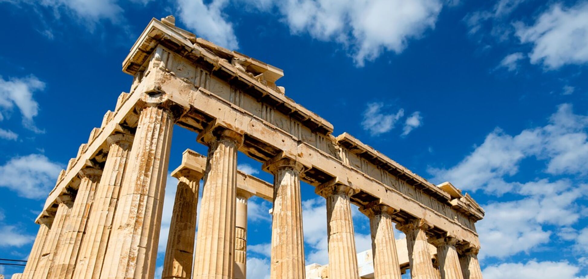 Греция назвала дату приема туристов