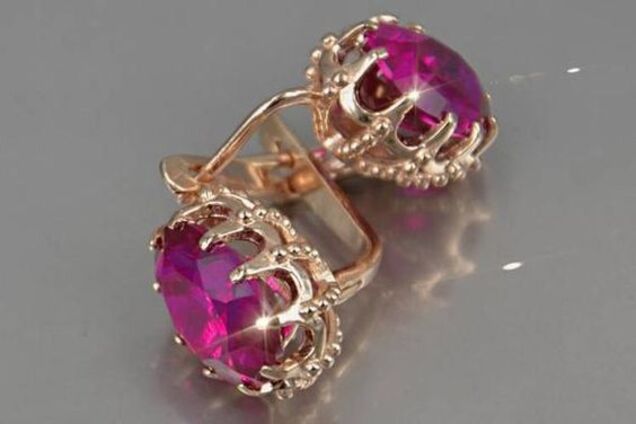 Якими були прикраси в СРСР: камені – підробка, приймають за ціною брухту