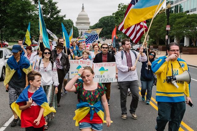 Диаспора призвала власть прекратить преследование Порошенко, Федины и Вятровича