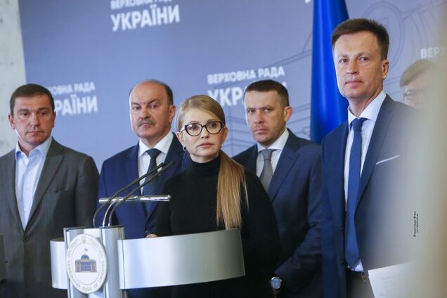 Тимошенко закликала уряд ввести обов'язкове медичне страхування