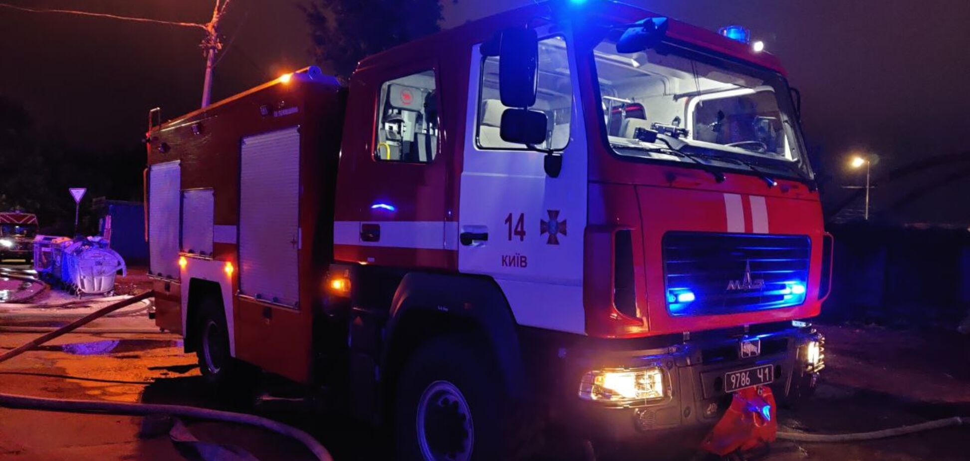 У Києві трапилася пожежа в житловому будинку