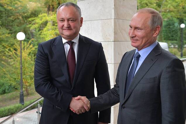 Российский рубль как оружие Путина