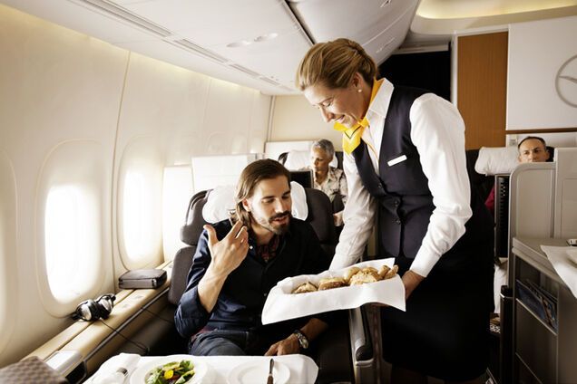 Как бесплатно получить место в бизнес-классе самолета: раскрыты простые способы