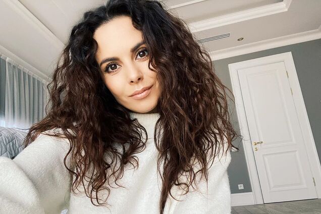 Каменских довела до слез поклонников трогательным видео