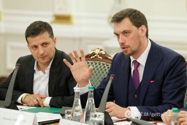 Гончарук раскритиковал 'приспособленцев' в команде Зеленского