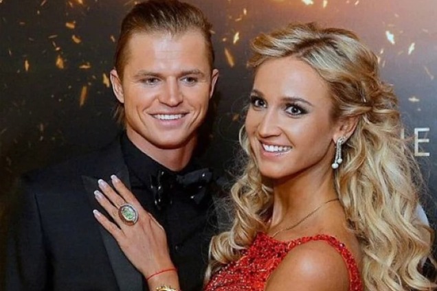 Ексчоловік Бузової Тарасов згадав, як зламав її приватне листування