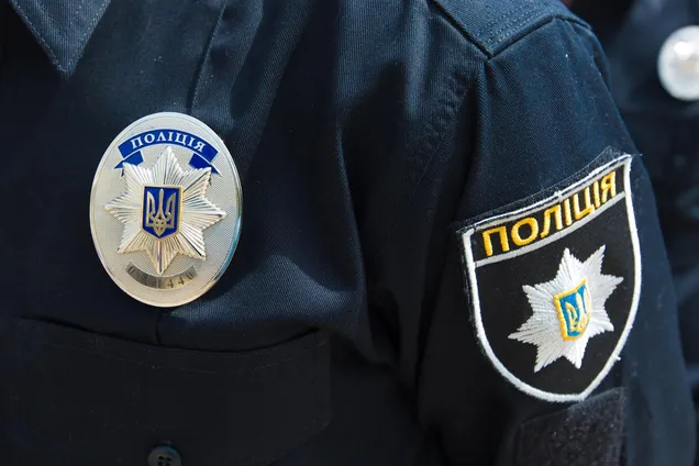 В супермаркете Киева мужчина чуть не подорвал гранату из-за замечания о маске. Иллюстрация