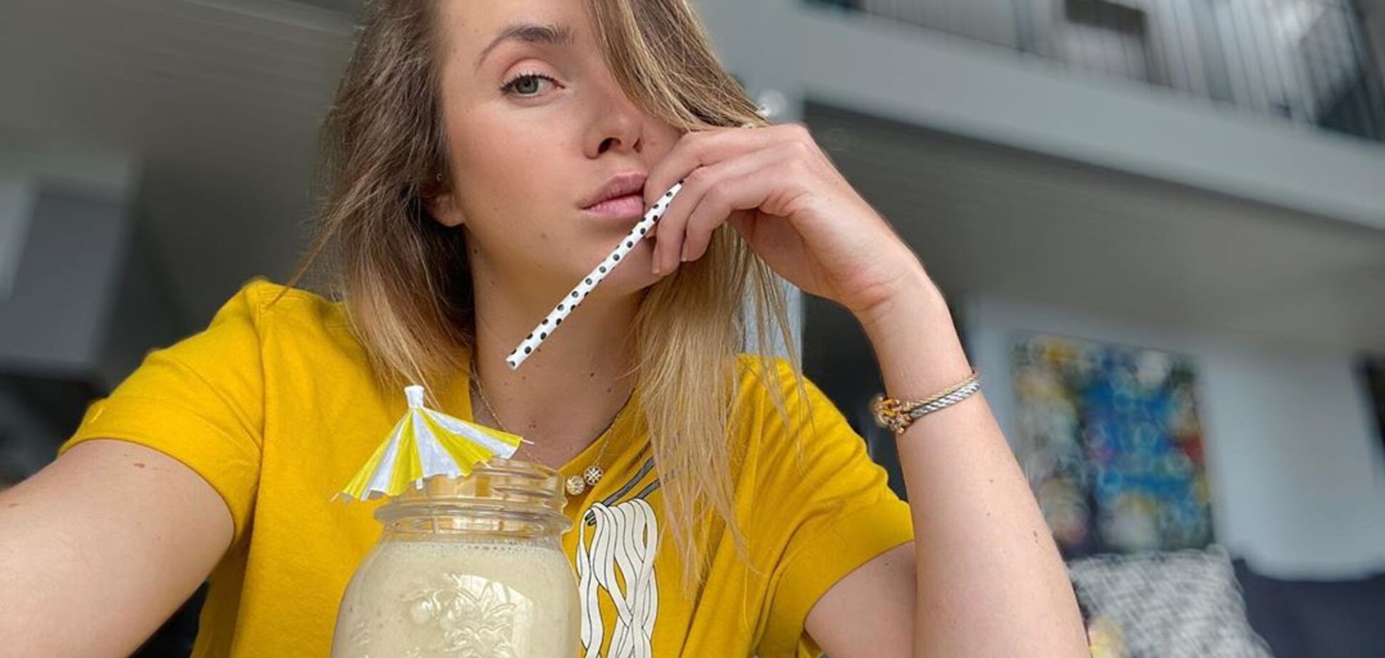 Напівроздягнена Світоліна похвалилася спокусливим фото