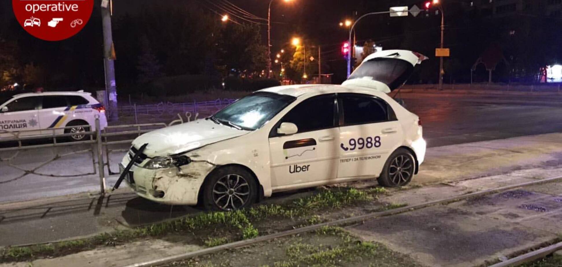 У Києві трапилася ДТП за участю поліції й таксі Uber
