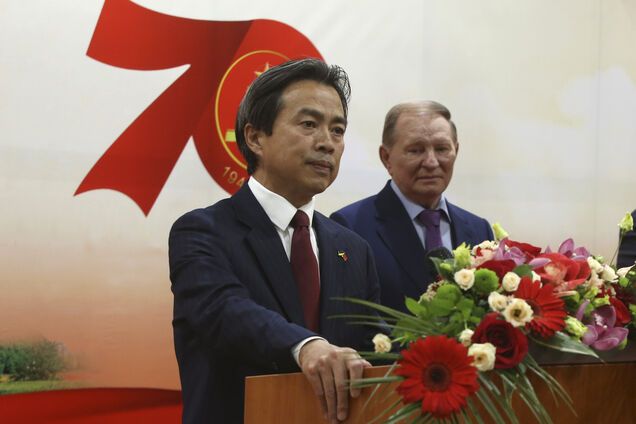 Ду Вэй и Леонид Кучма