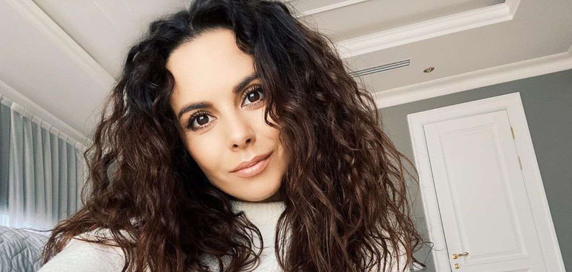 Каменских показала соблазнительные фото на карантине