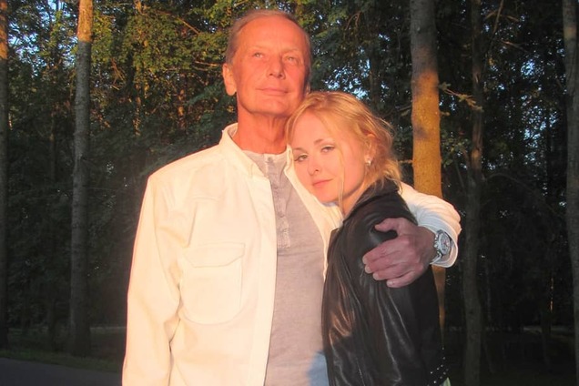 Дочь Задорнова взбудоражила сеть откровенным декольте на фото