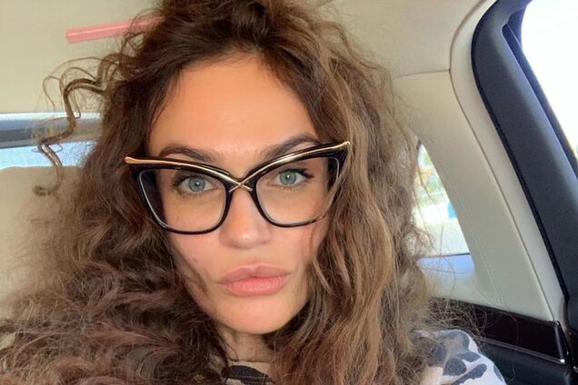 Водонаева засветила пышную грудь без белья: откровенные фото