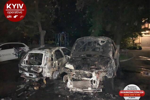 У Києві трапилася пожежа на парковці