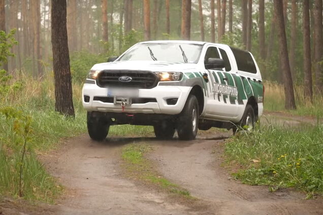 В Украине построили пожарный пикап для лесников