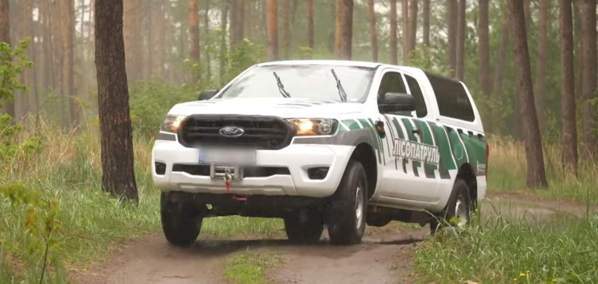 В Україні побудували пожежний пікап для лісників