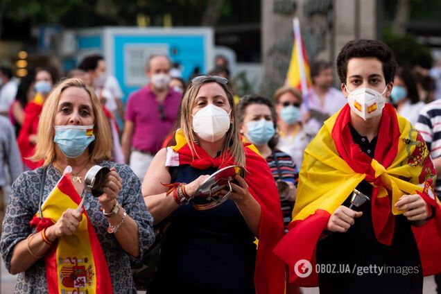 Испания в пятый раз продлила чрезвычайное положение из-за COVID-19