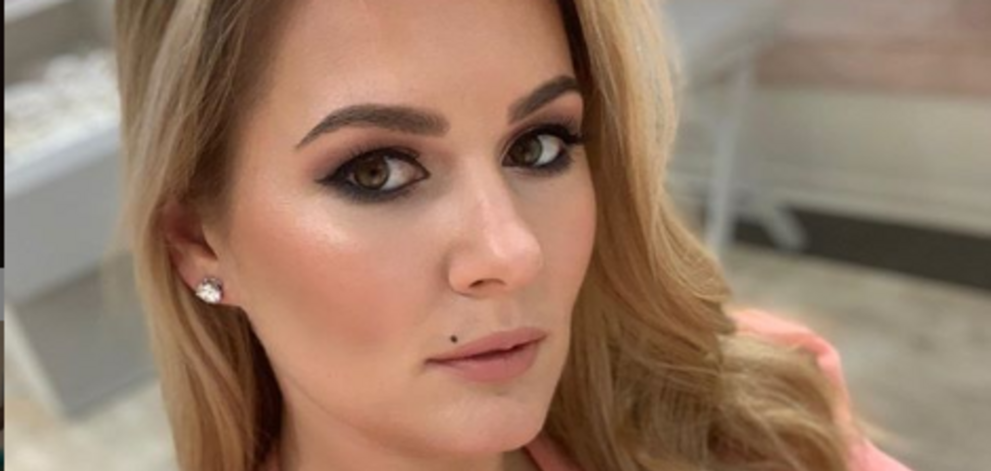 Мария Кожевникова похвасталась стройными ногами: пикантное фото