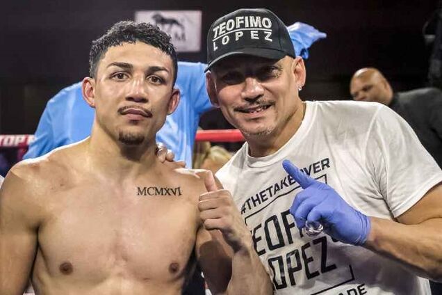 Теофимо Лопес и его отец