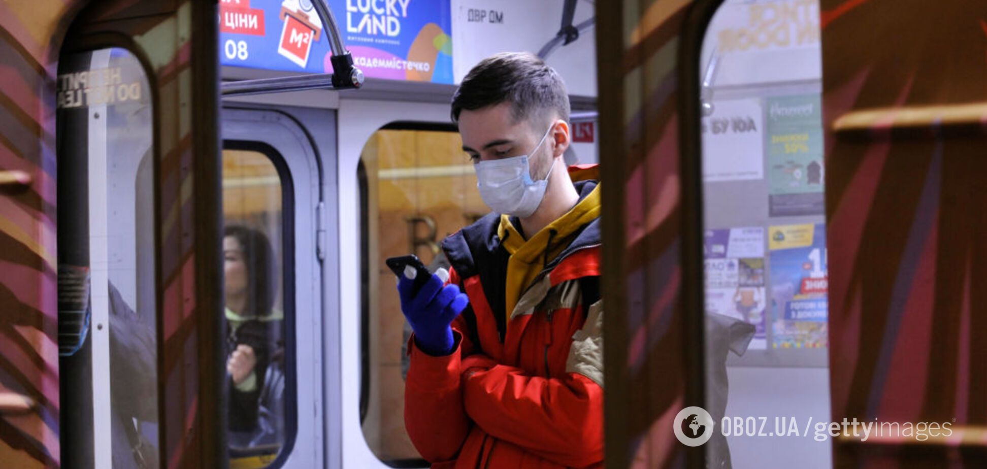 Почему не надо спешить ездить в метро Киева: врач объяснила опасность