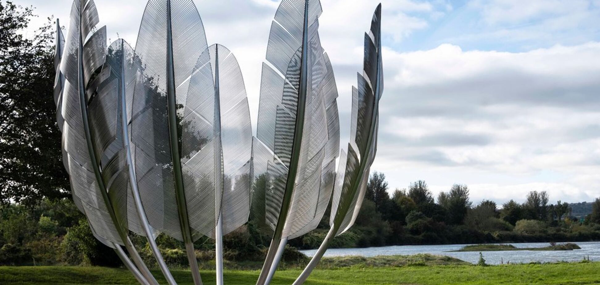 История взаимопомощи двух народов: 'Много лет назад вы помогли нам. Теперь наш черед'