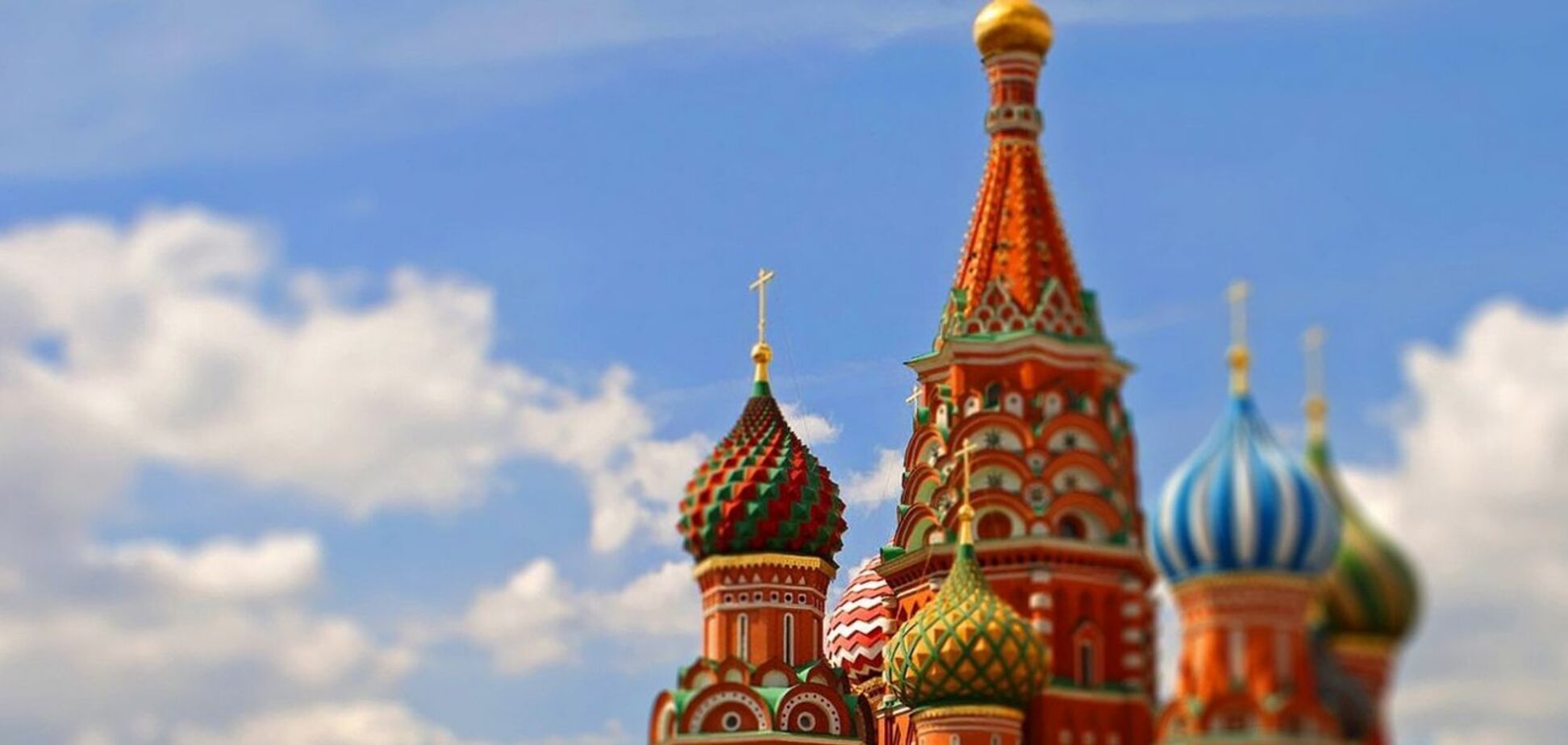 Кремль лякає Зеленського 'режимом найвищої бойової готовності'