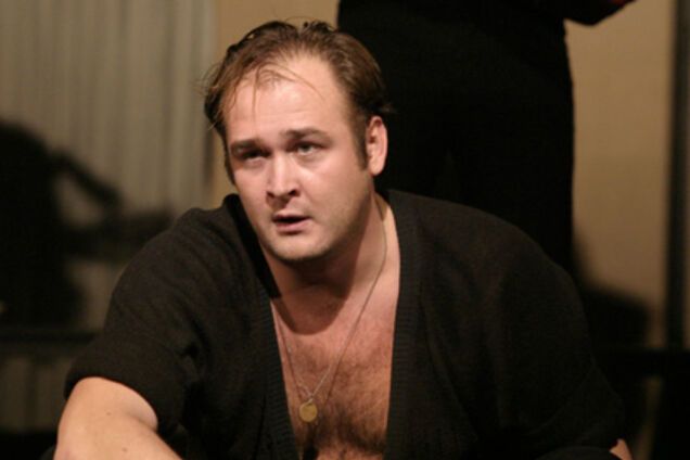 Актора серіалу 'Інтерни' звинуватили в побитті і домаганнях