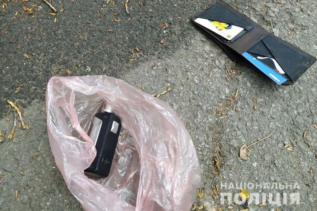 На Донеччині в п'яній сварці облили та підпалили чоловіка
