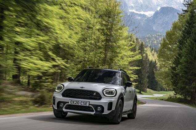 Mini Countryman 2021 представили официально