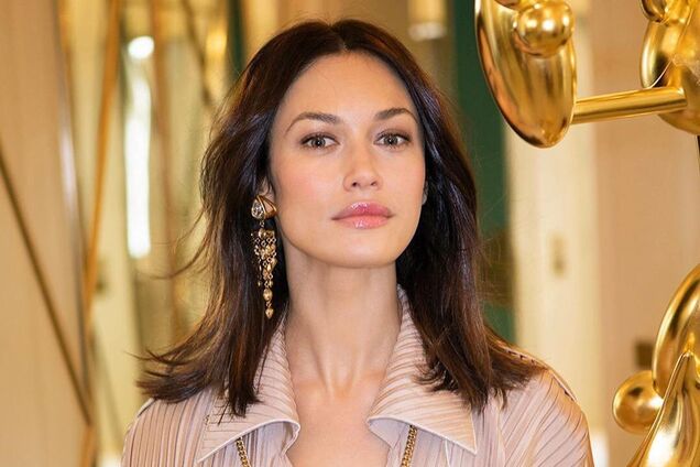 40-летняя Куриленко едва прикрыла грудь сексуальным купальником: пикантное фото