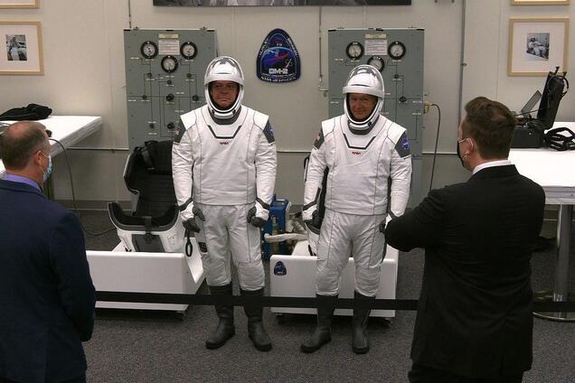 Появилась реакция сети на срыв запуска Crew Dragon