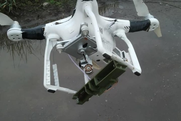 Окупанти запустили безпілотник із вибухівкою: боєць ЗСУ врятував товаришів по службі. Фото