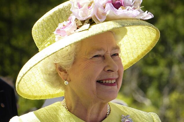 Королева Єлизавета II 67 років на троні: п'ять головних секретів 'господині' Британії