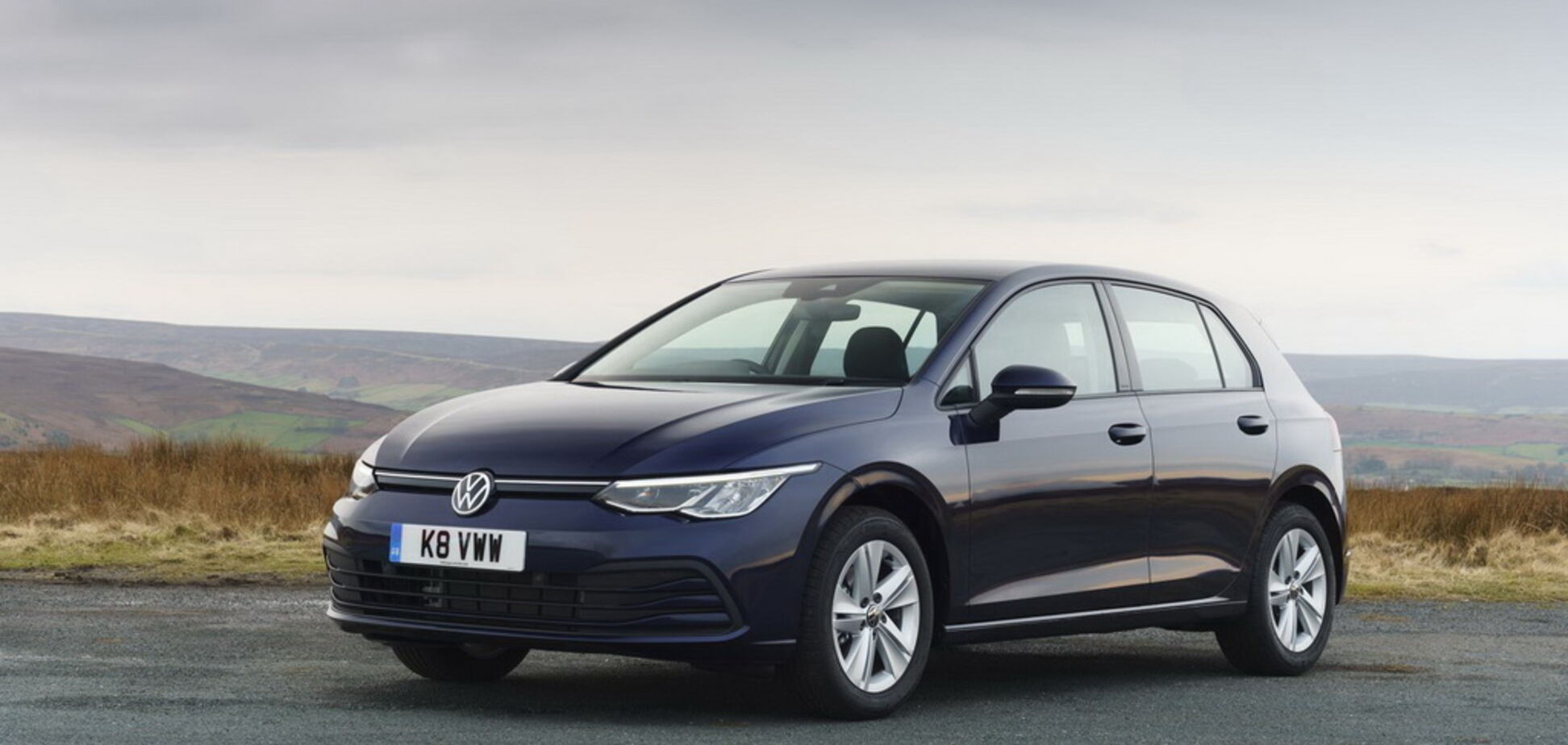 Volkswagen представил стартовую версию нового Golf